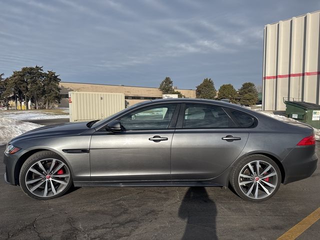 2017 Jaguar XF S