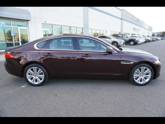 2017 Jaguar XF 35t Premium