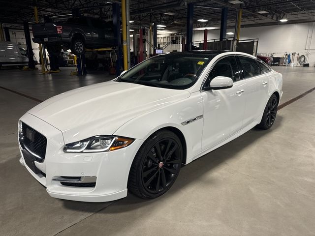 2017 Jaguar XJ XJ R-Sport