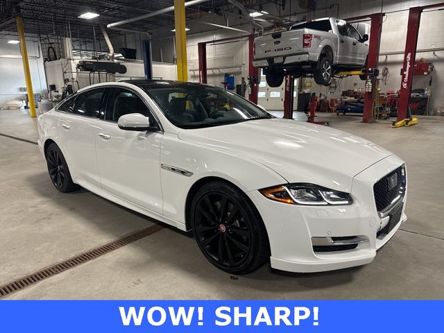 2017 Jaguar XJ XJ R-Sport