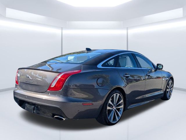 2017 Jaguar XJ XJ R-Sport