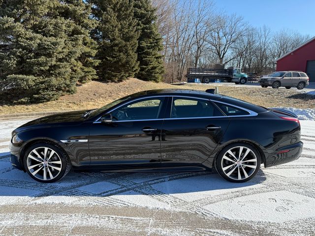 2017 Jaguar XJ XJ R-Sport