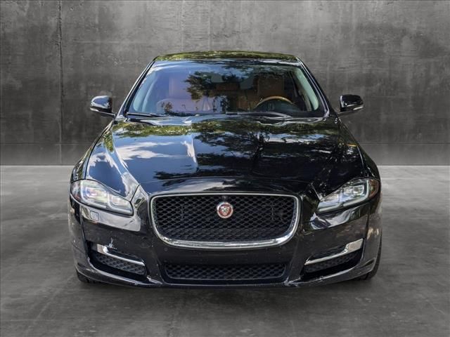 2017 Jaguar XJ XJ R-Sport