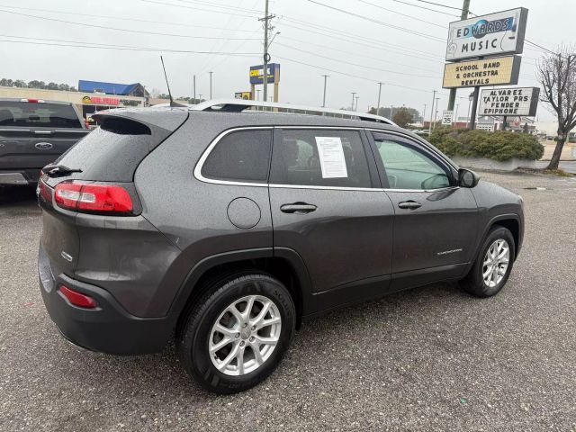 2017 Jeep Cherokee Latitude