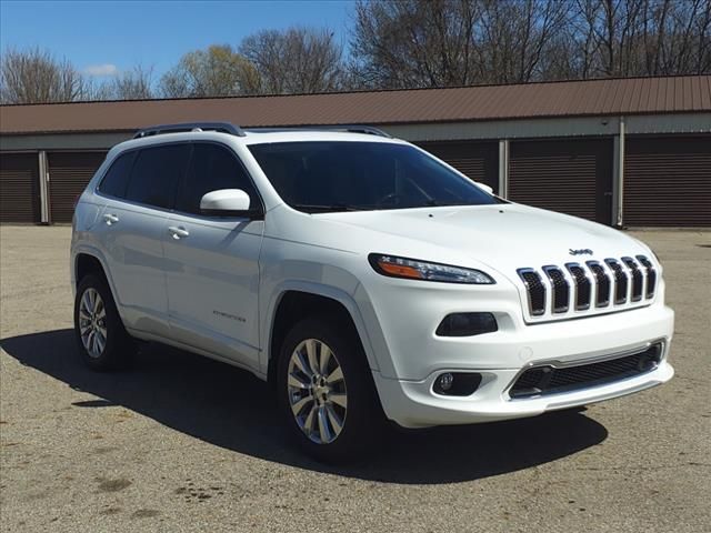 2017 Jeep Cherokee Overland