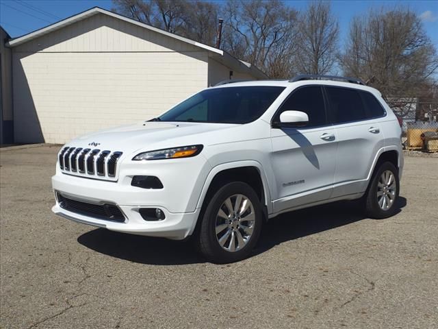 2017 Jeep Cherokee Overland