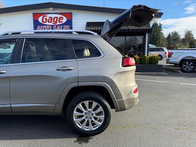 2017 Jeep Cherokee Overland