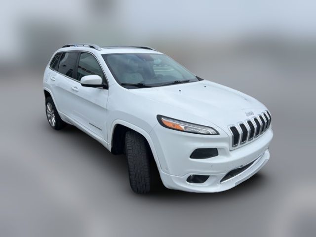 2017 Jeep Cherokee Overland
