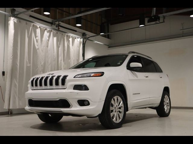 2017 Jeep Cherokee Overland