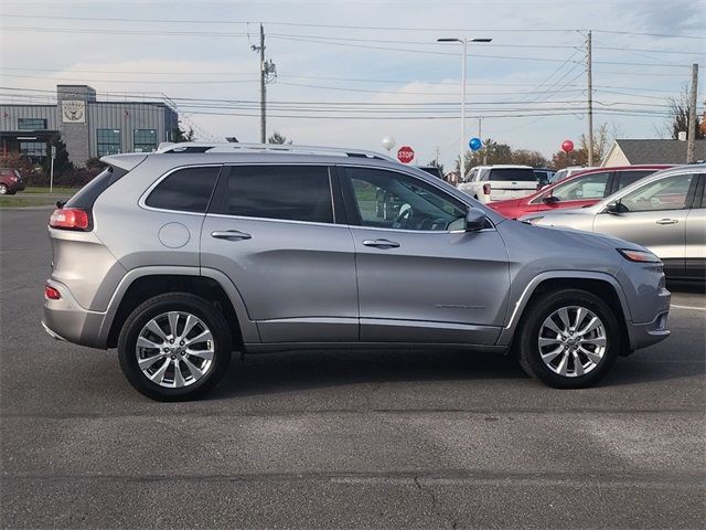 2017 Jeep Cherokee Overland