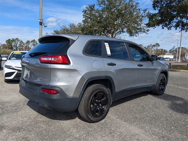 2017 Jeep Cherokee Sport