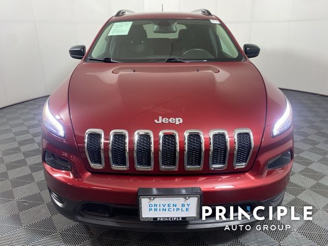 2017 Jeep Cherokee Sport