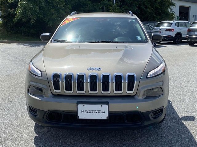 2017 Jeep Cherokee Sport