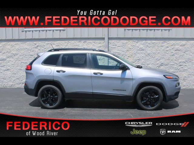 2017 Jeep Cherokee Sport