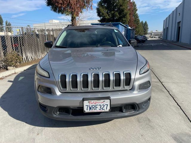 2017 Jeep Cherokee Sport