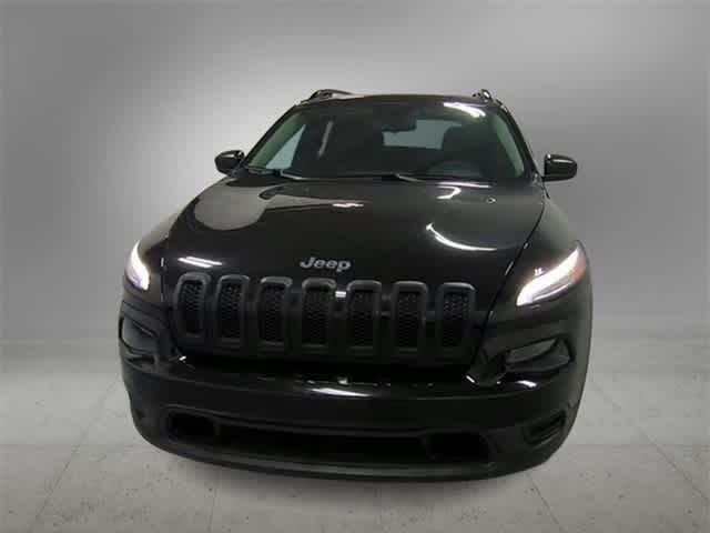 2017 Jeep Cherokee Sport