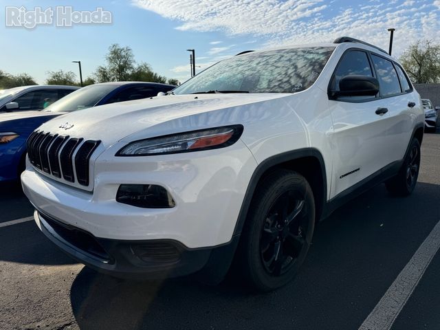 2017 Jeep Cherokee Sport