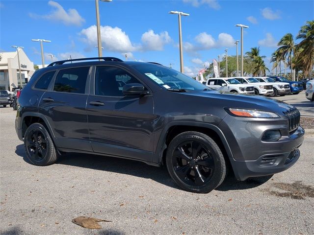 2017 Jeep Cherokee Sport