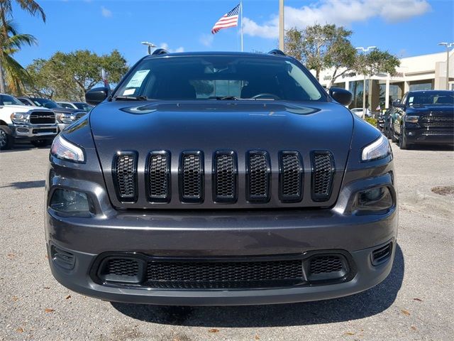 2017 Jeep Cherokee Sport