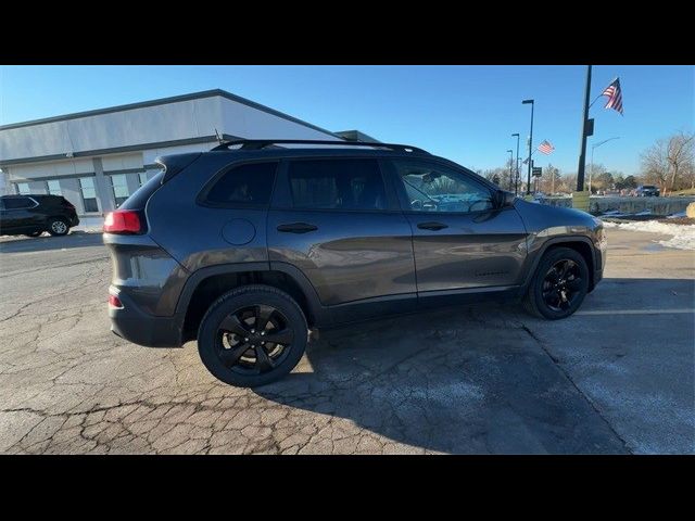 2017 Jeep Cherokee Sport