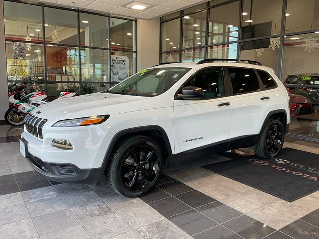 2017 Jeep Cherokee Sport