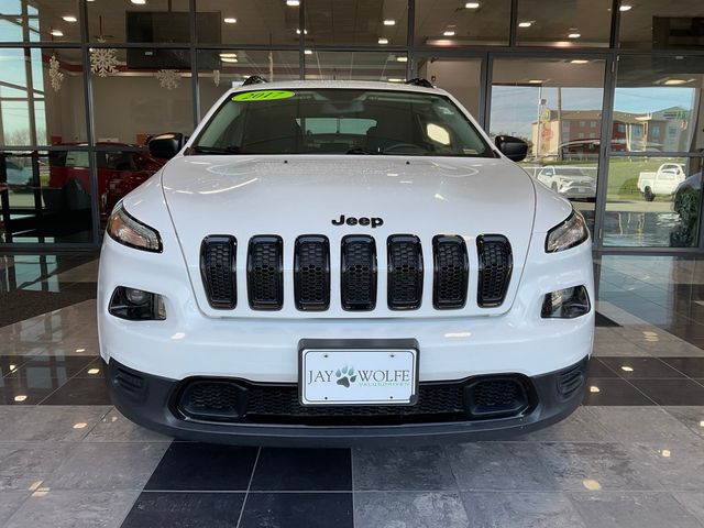 2017 Jeep Cherokee Sport