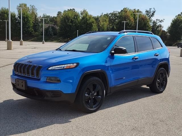 2017 Jeep Cherokee Sport