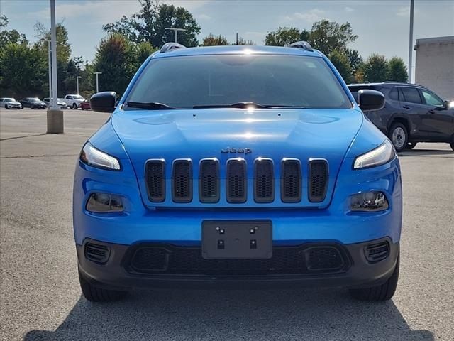 2017 Jeep Cherokee Sport