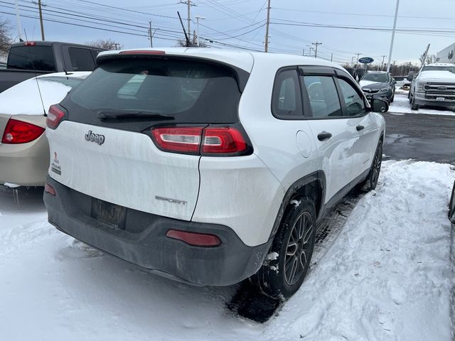 2017 Jeep Cherokee Sport