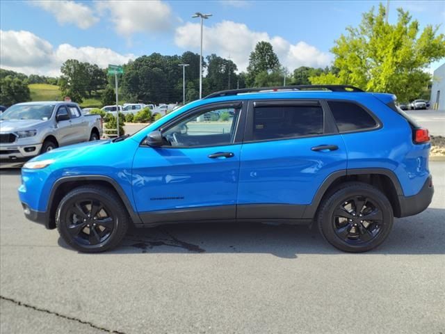 2017 Jeep Cherokee Sport