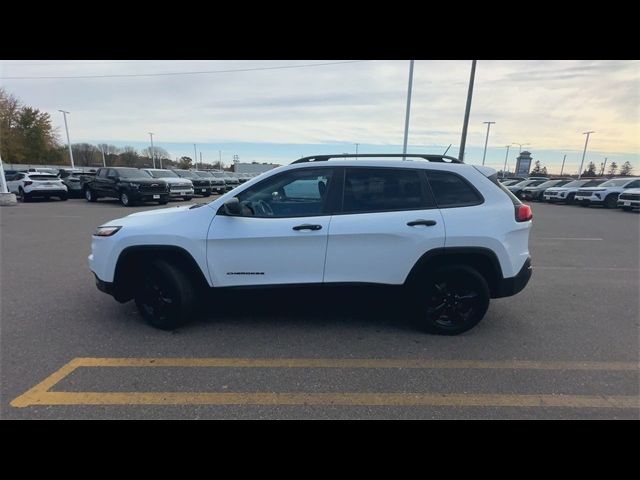 2017 Jeep Cherokee Sport