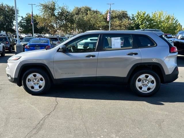 2017 Jeep Cherokee Sport