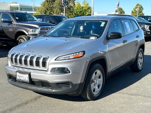 2017 Jeep Cherokee Sport