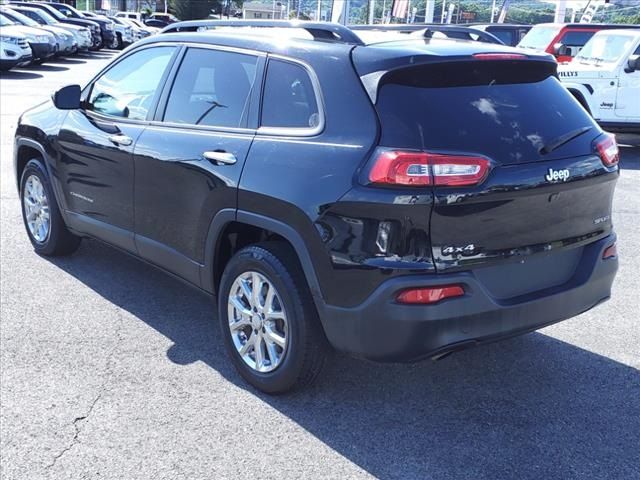 2017 Jeep Cherokee Sport