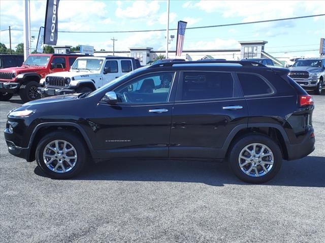 2017 Jeep Cherokee Sport