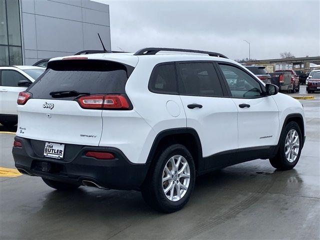 2017 Jeep Cherokee Sport