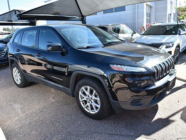 2017 Jeep Cherokee Sport