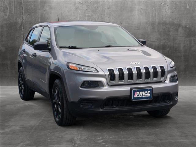 2017 Jeep Cherokee Sport