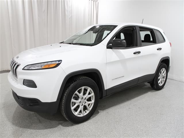 2017 Jeep Cherokee Sport