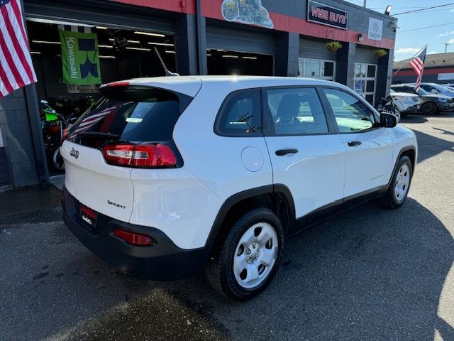 2017 Jeep Cherokee Sport