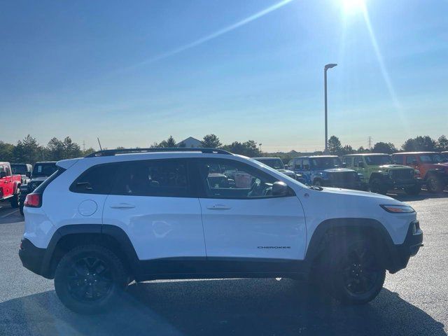 2017 Jeep Cherokee L Plus