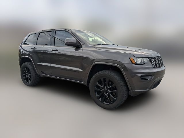 2017 Jeep Grand Cherokee Altitude