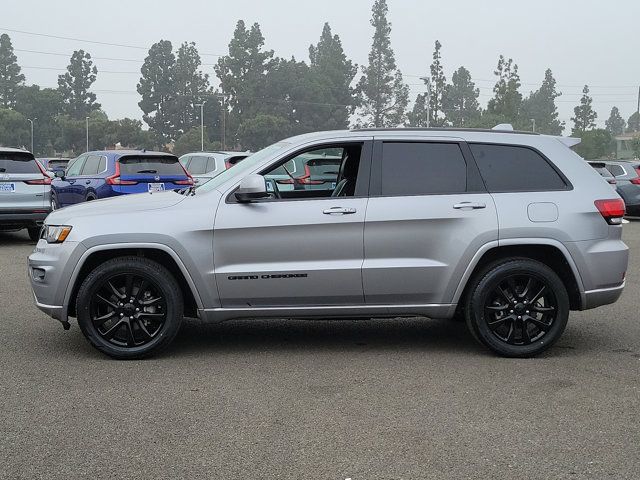 2017 Jeep Grand Cherokee Altitude