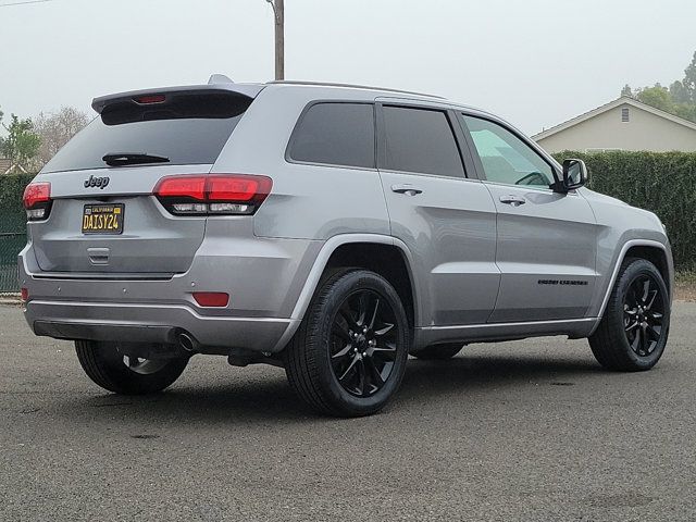 2017 Jeep Grand Cherokee Altitude