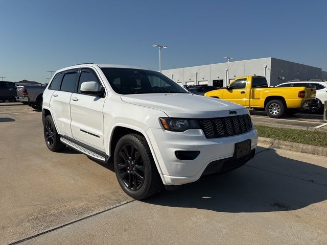 2017 Jeep Grand Cherokee Altitude