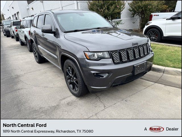 2017 Jeep Grand Cherokee Altitude