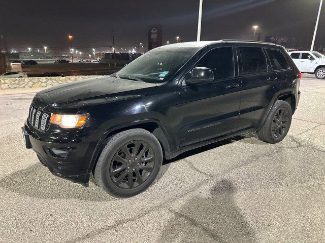 2017 Jeep Grand Cherokee Altitude