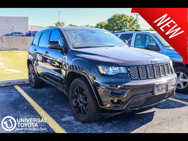 2017 Jeep Grand Cherokee Altitude