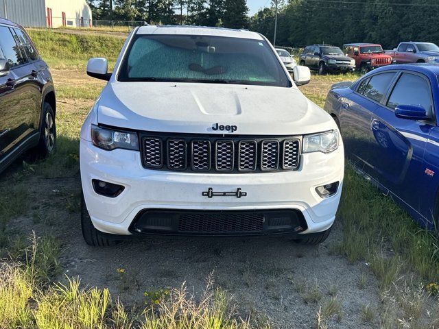 2017 Jeep Grand Cherokee Altitude