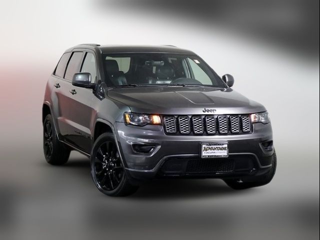 2017 Jeep Grand Cherokee Altitude